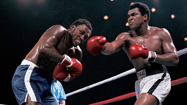 muhammad-ali-joe-frazier-epic-battle-1975.jpg